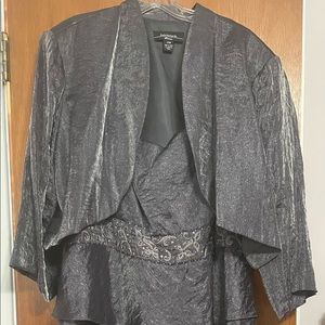 Silver two piece dress potentiometer Mother of the Bride orbGroom